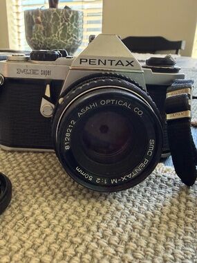 Pentax ME Super 35mm Film Camera w/ SMC Pentax-M 50mm f/2 Lens AS IS Parts Repai